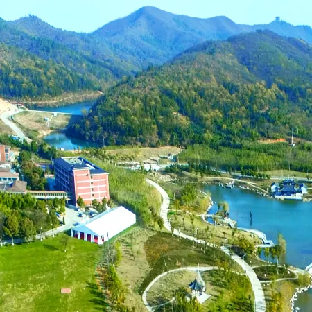 Jingtingshan Resort