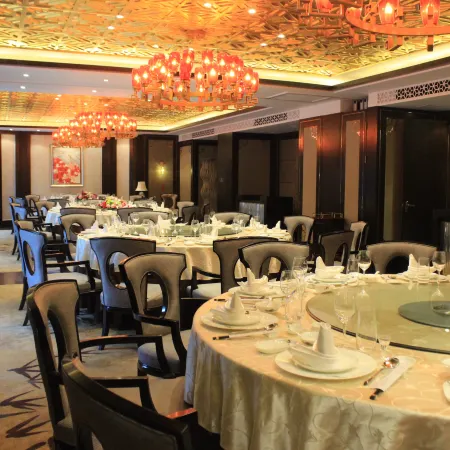 Xianhua Sandalwood International Hotel
