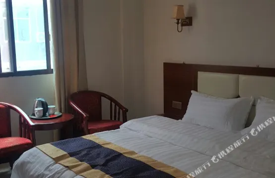 福貢佳盛大酒店