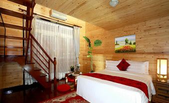 Golden House Homestay