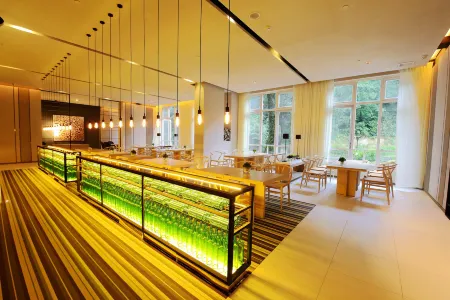 Jinjiang Inn Select (Lushan Scenic Area Xiangshan Road Yunzhong) Отели рядом с достопримечательностью «Mei Lu Villa»