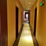 Huaying Xingji Business Hotel Hotel a Huaying