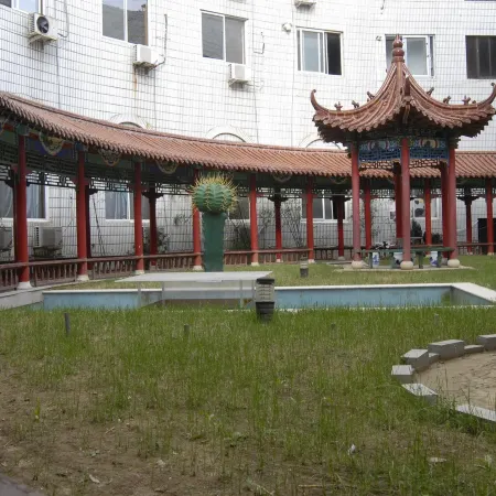 Dongfang Hotel