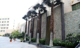 Weston Hotel(Huizhou North Station Store)