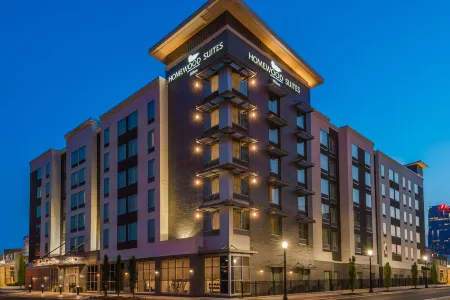 Homewood Suites by Hilton Little Rock Downtown Отели рядом с достопримечательностью «ESSE Purse Museum»