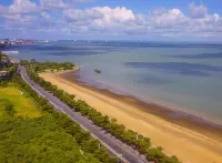 Beautiful Beach Holiday Hotel