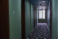 Luoyang Jiaxuan Theme Hotel (Longmen High-speed Railway Station Baolong Plaza)