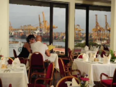 Grand Oriental Hotel โรงแรมในโคลัมโบ