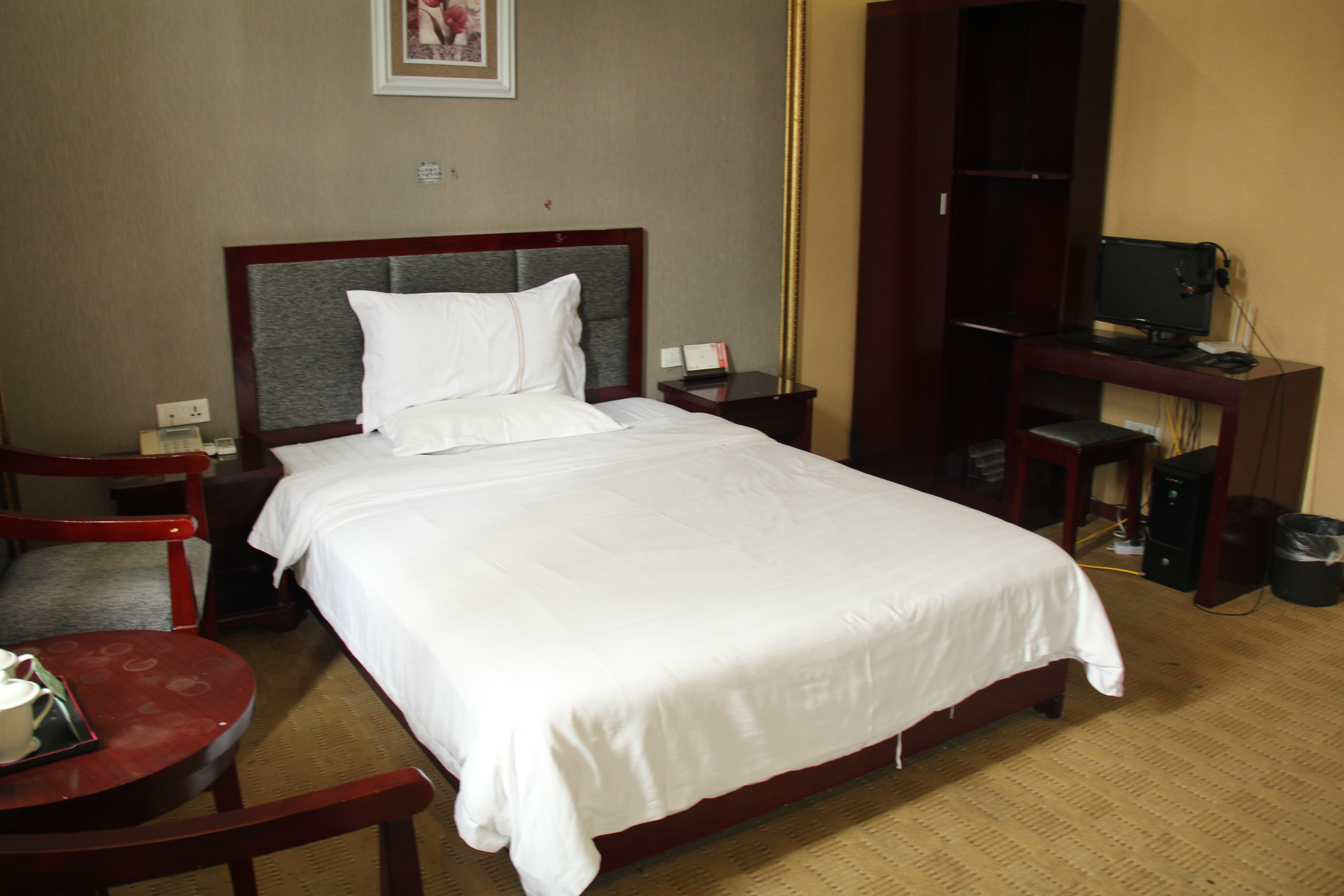 Jingtian Business Hotel Over view