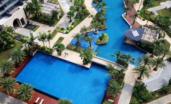 Phoenix Water City Holiday Apartment (Sanya Bay Yemeng Corridor)