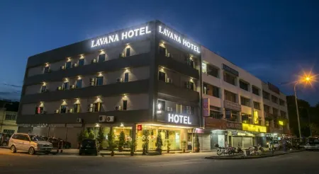 Lavana Hotel Batu Caves Отели в г. Гомбак