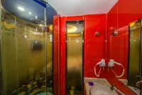 Weishi Zuolin Youshe Fashion Themed Hotel