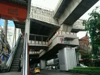 Bangkok Patio BTS Sanam Pao Hoteles cerca de Estación de BTS - Sanam Pao