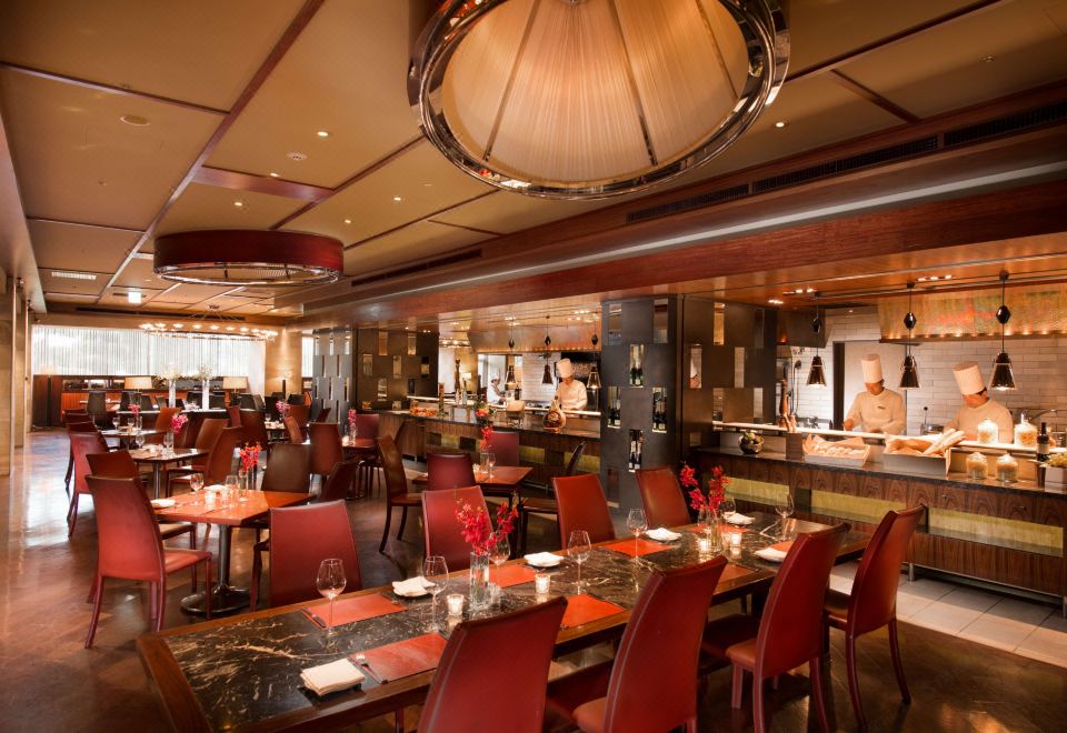 1. 힐튼 도쿄 베이..