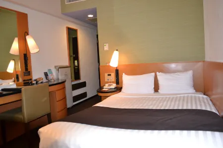 Hotel Listel Shinjuku Отели рядом с достопримечательностью «Shineiji Temple»