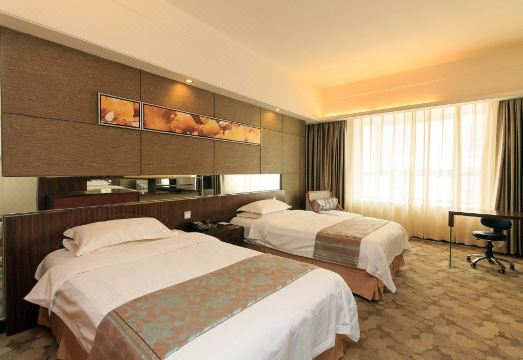 푸리더 홀리데이 호텔 전경