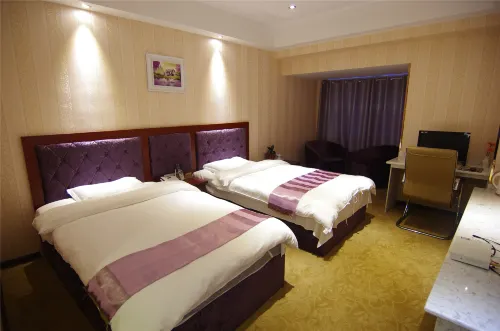 Holiday Inn Luohe MOCO