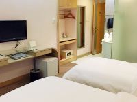 深圳新安酒店 - 高级双床房