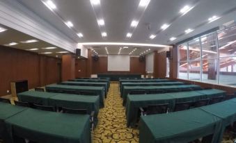 Zhong Yuan Hotel