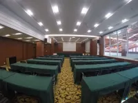 Zhong Yuan Hotel - 4-Star