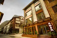 Zhang Jia Jie Yin Xi Ke Zan Hotels near Wulingyuan