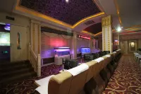 Xin Aolong Hotel (Kuangxiangzi Food Street Affiliated Hospital) - 2 ดาว