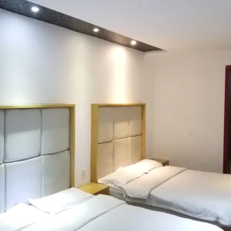 Dazhou Xinyi Business Hotel
