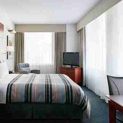 Club Quarters Hotel, Central Loop Rooms