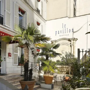 Hôtel Pavillon Bastille Отели рядом с достопримечательностью «Дворец Conciergerie»