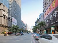 新青年酒店公寓(成都天府广场店)