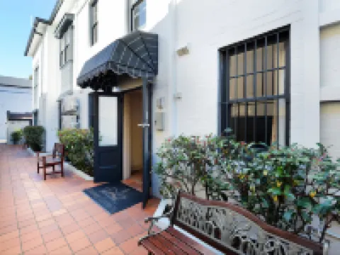 Avoca Randwick by Sydney Lodges Hotels in Randwick