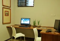 Cresta Sprayview Hotel - Business