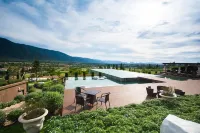 Toscana Valley Town Square Suites - Romantic