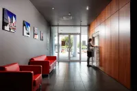 Central Holborn Apartments Hotels in Garbutt