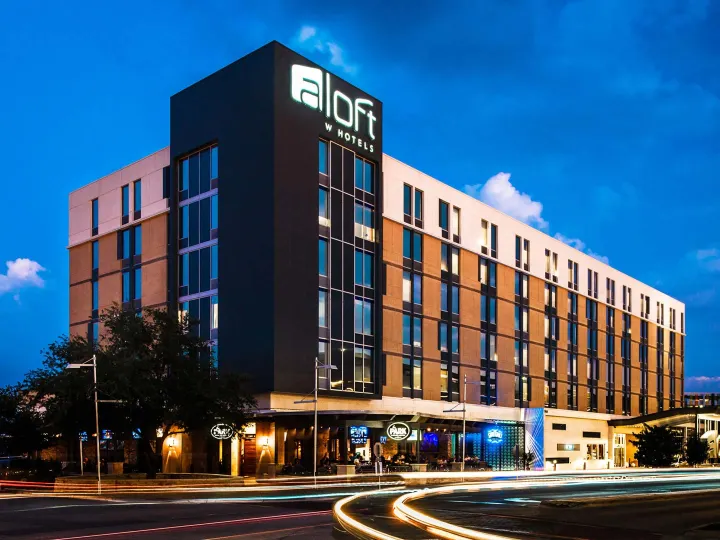 Aloft Austin at the Domain