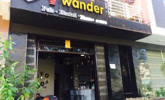 V Wander Hotel