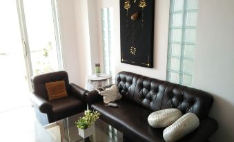 Wattanakham Serviced Apartment