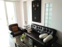 Wattanakham Serviced Apartment Hôtels à : Sawankhalok