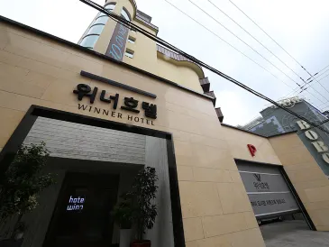 Winner Hotel