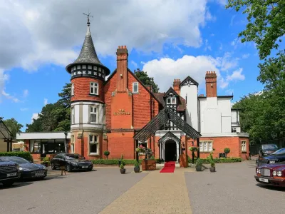 Macdonald Berystede Hotel and Spa فنادق في أسكوت