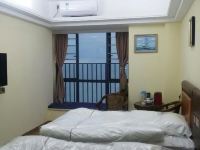 汕头南澳海豚假日公寓 - 阳台海景双床间