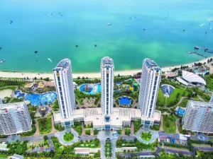 Penguin Holiday Hotel (Huidong Ocean Park)