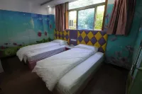 Nanyuan Hostel Hotels near Tesco
