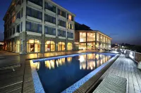 Beidaihe Bei Hua Yuan Sea View Hotel (Beidaihe Biluo Tower)