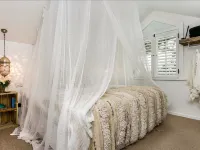 Cactus Rose Villa - Luxury Retreat with Pool