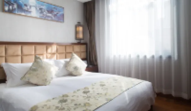 Chengde Ze Yi Business Hotel