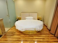 速8酒店(广州江南西地铁站店) - 浪漫圆床房