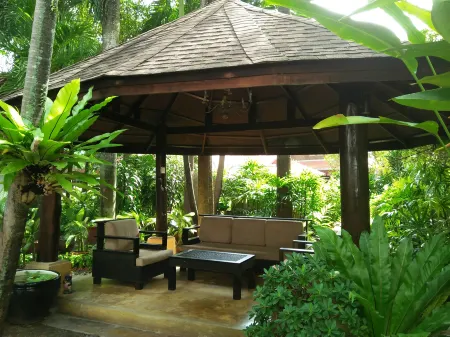 Safari Beach Hotel