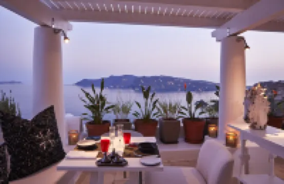 聖託里尼卡緹吉斯別墅酒店-立鼎世酒店集團