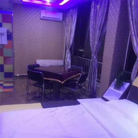 Yongji JinJue Hotel Отели рядом с достопримечательностью «Guanque Tower»